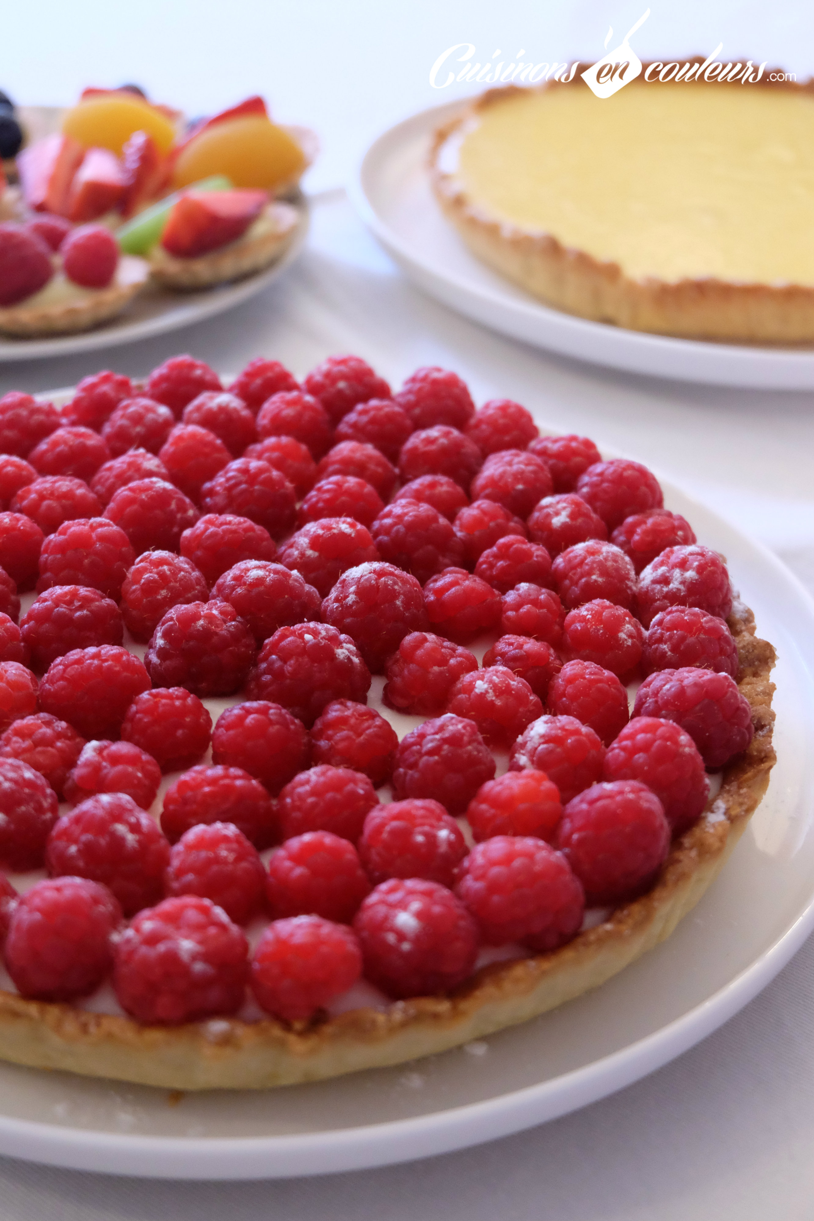 Tarte au chocolat blanc et aux framboises - Cuisinons En Couleurs
