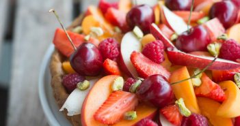Tarte aux fruits et à la crème pâtissière à la vanille
