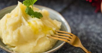 Purée de pommes de terre à l’huile de truffe