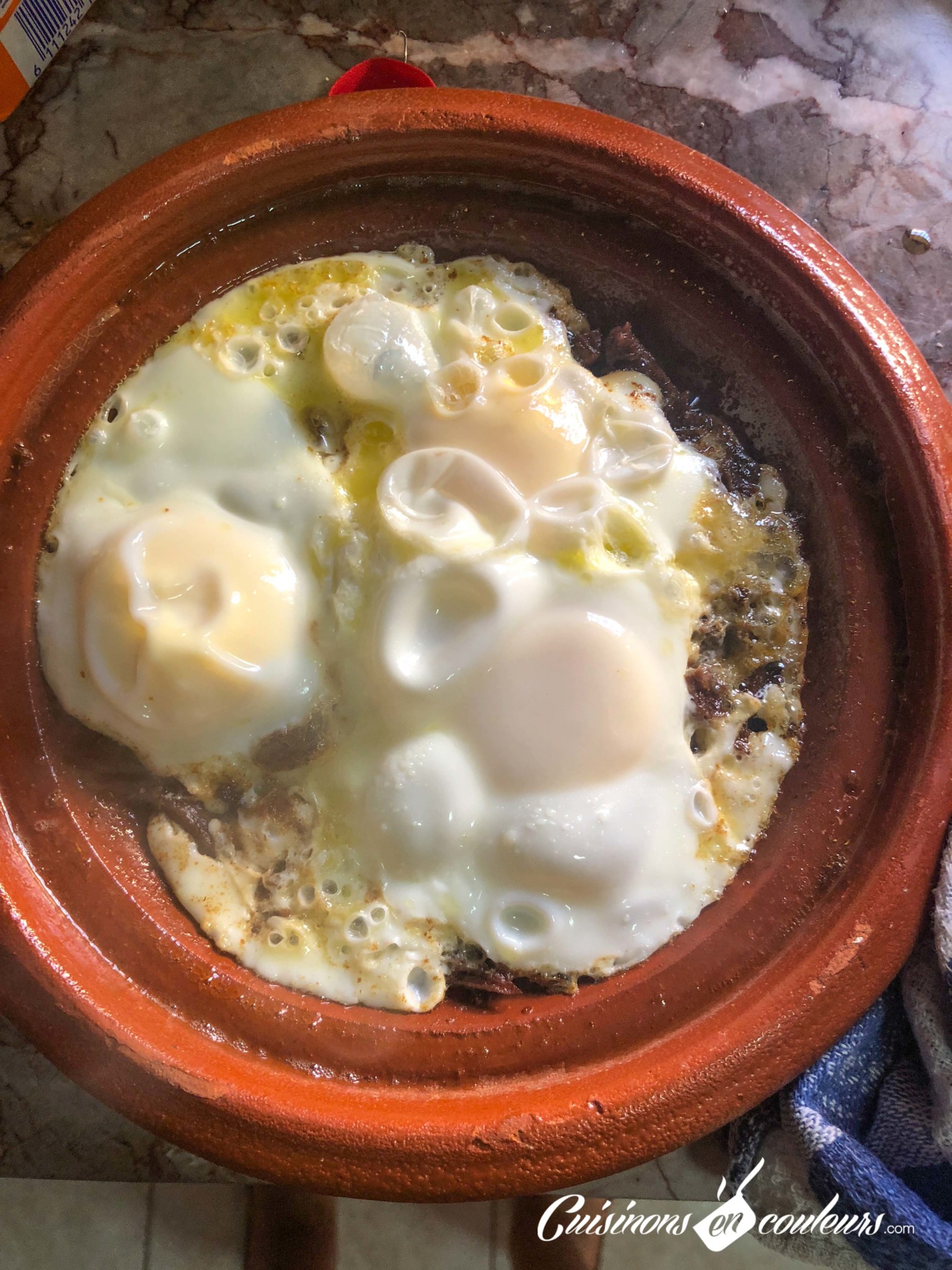 Bid bel khlii, tajine de viande séchée aux oeufs Cuisinons En Couleurs