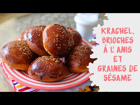 Krachel, brioches marocaines aux graines de s&eacute;same
