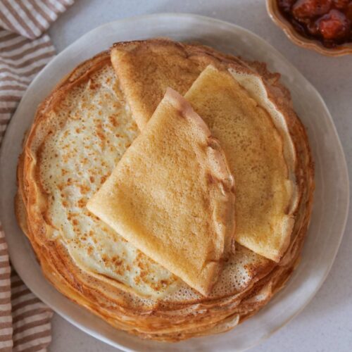 Pâte à crêpes : recette facile et moelleuse
