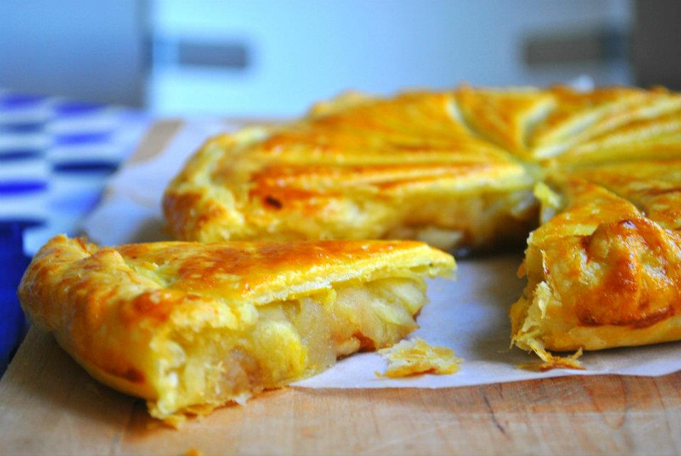 galette - Galette des Rois aux pommes et à la pâte de spéculoos