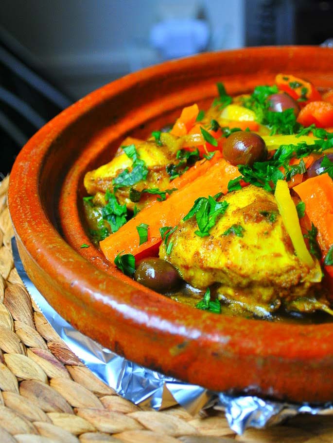 Tajine de poulet aux carottes et citron confit