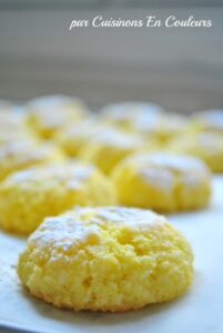 Ghriyba : Macarons à la semoule et à la noix de coco