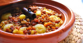 tajine-agneau-351x185 - Cuisinons En Couleurs