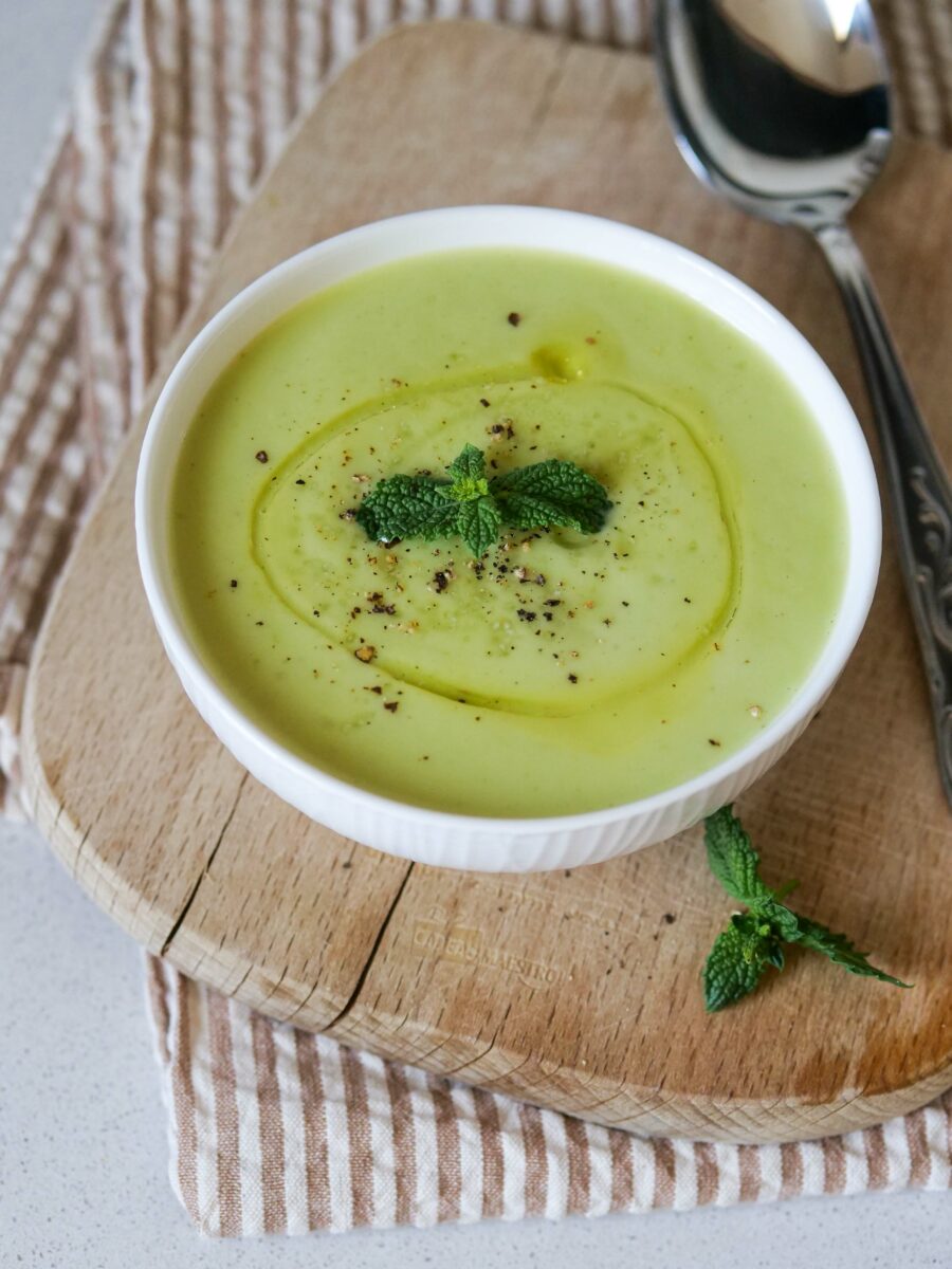 velouté de courgettes à la menthe