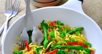 wok-asperges-351x185 - Cuisinons En Couleurs