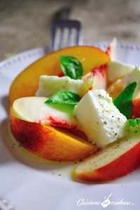 nectarines-mozzarella-200x300 - Salade de nectarines et mozzarella