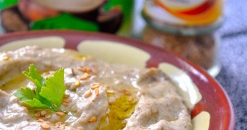 Baba Ganoush : une purée d’aubergines à la crème de sésame