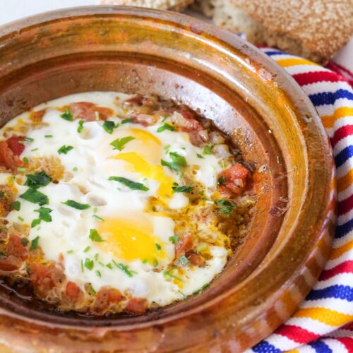 Bayd o Maticha : tajine marocain aux œufs et à la tomate