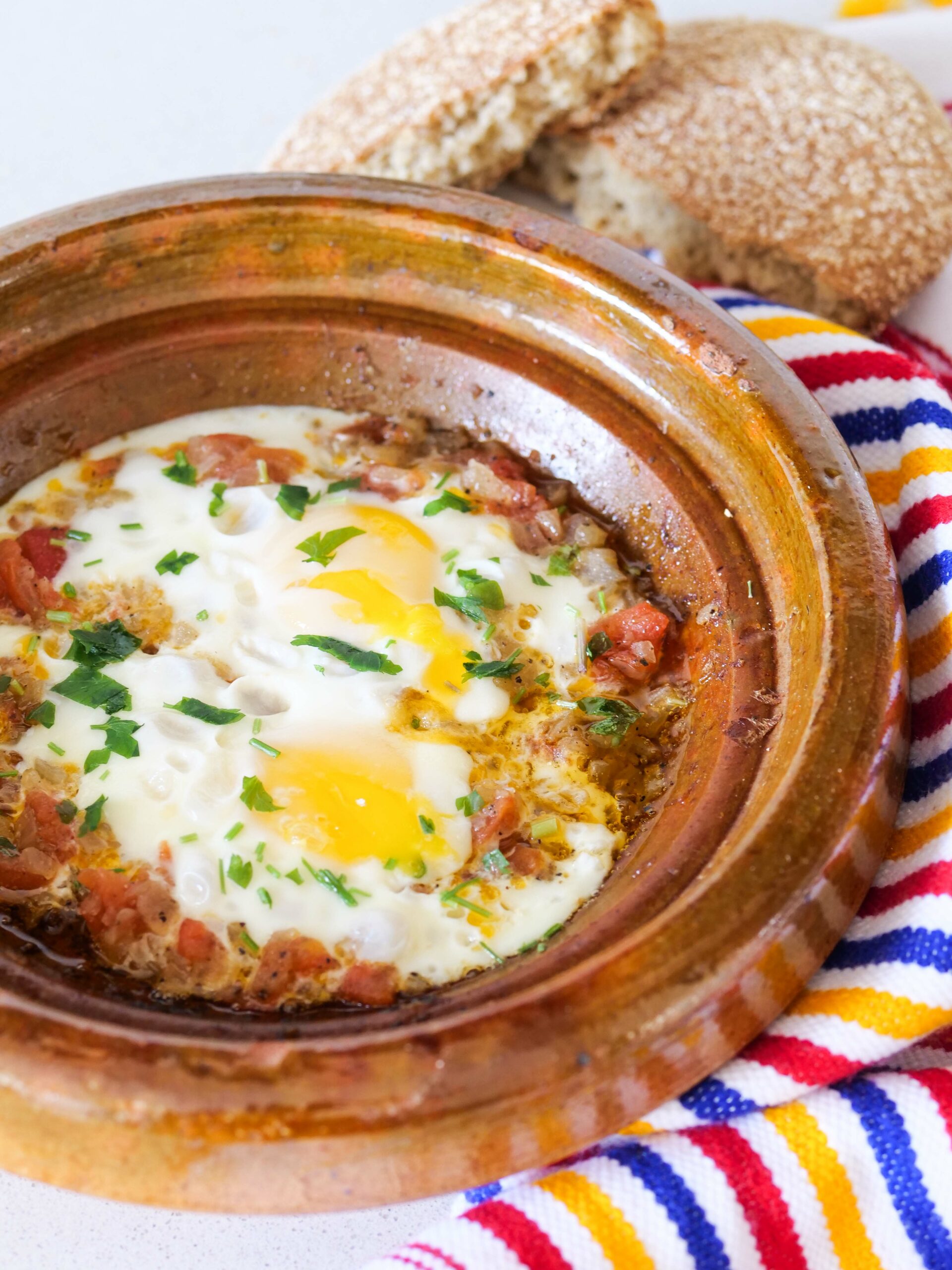 Bayd o Maticha : tajine marocain aux œufs et à la tomate