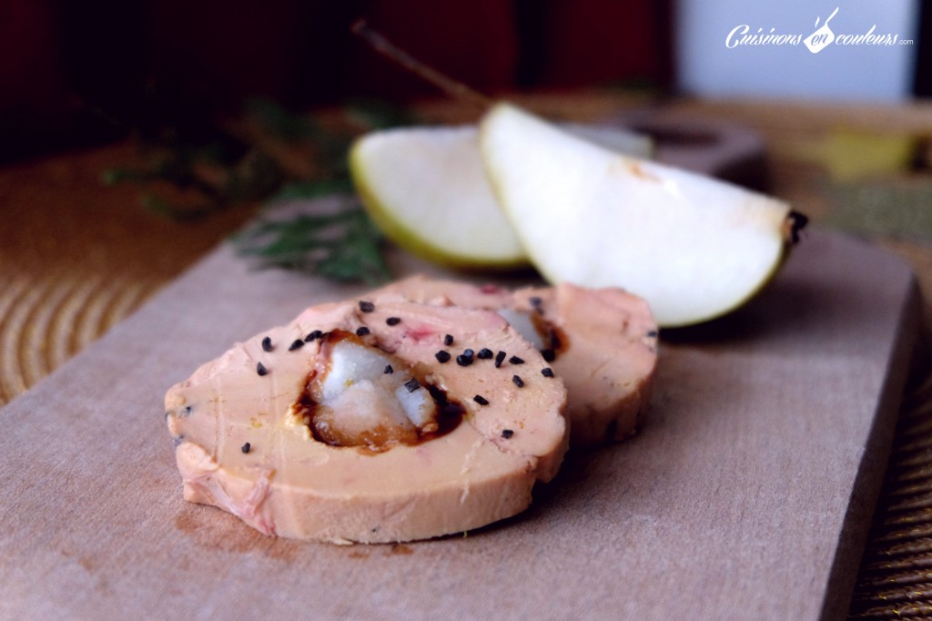 foie-gras-aux-poires-oignons-1024x682 - Foie gras maison fourré au confit d'oignons et aux poires