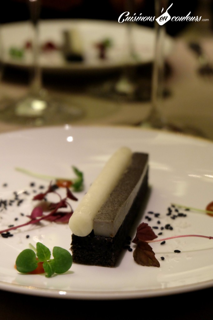 Biscuit sésame noir sorbet shiso
