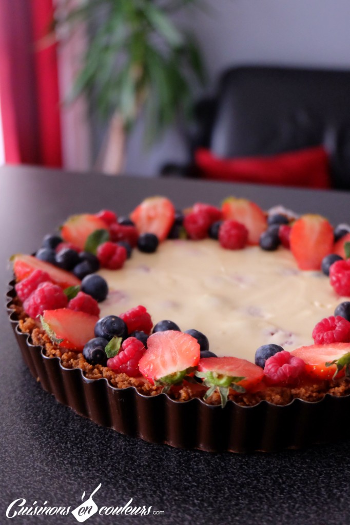 Best-Cheesecake-Pie-ever--682x1024 - Tarte façon cheesecake aux fruits rouges