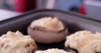 champignons-farcis-au-fromage-351x185 - Cuisinons En Couleurs
