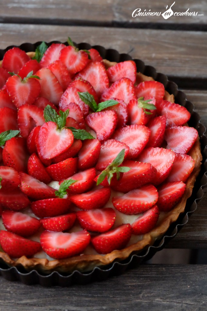 Tarte-aux-fraises-et-%C3%A0-la-menthe-682x1024 - Tarte aux fraises sur une crème pâtissière à la menthe