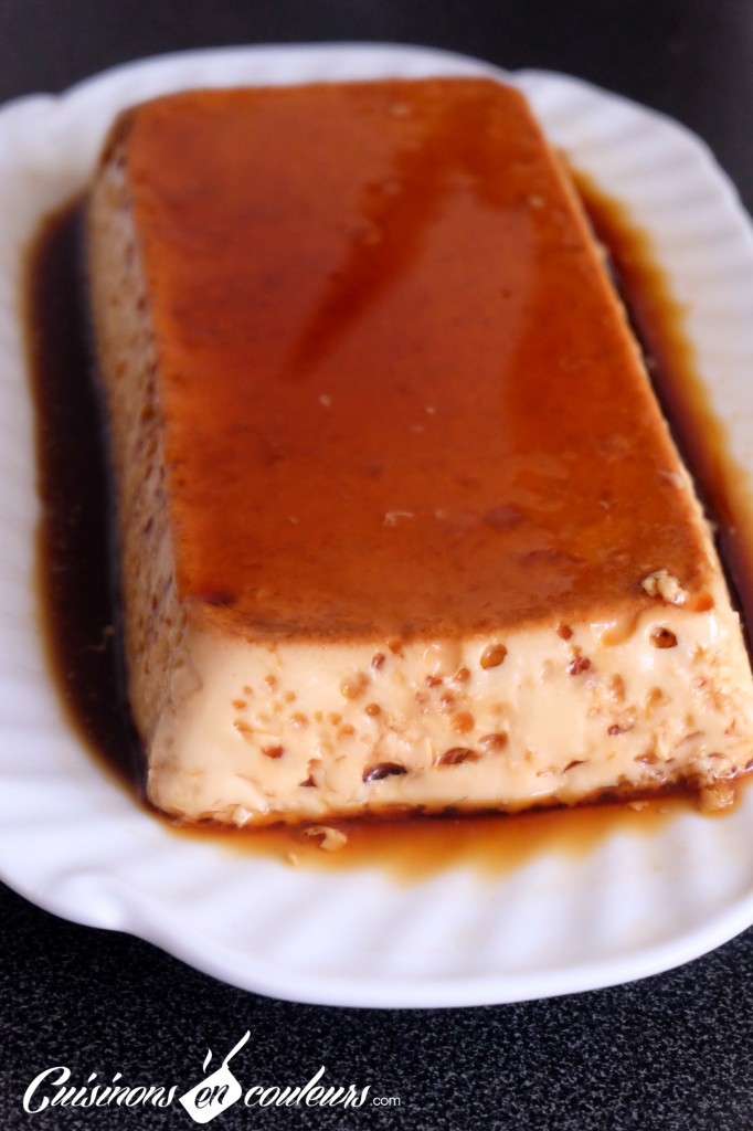 Crème caramel renversée