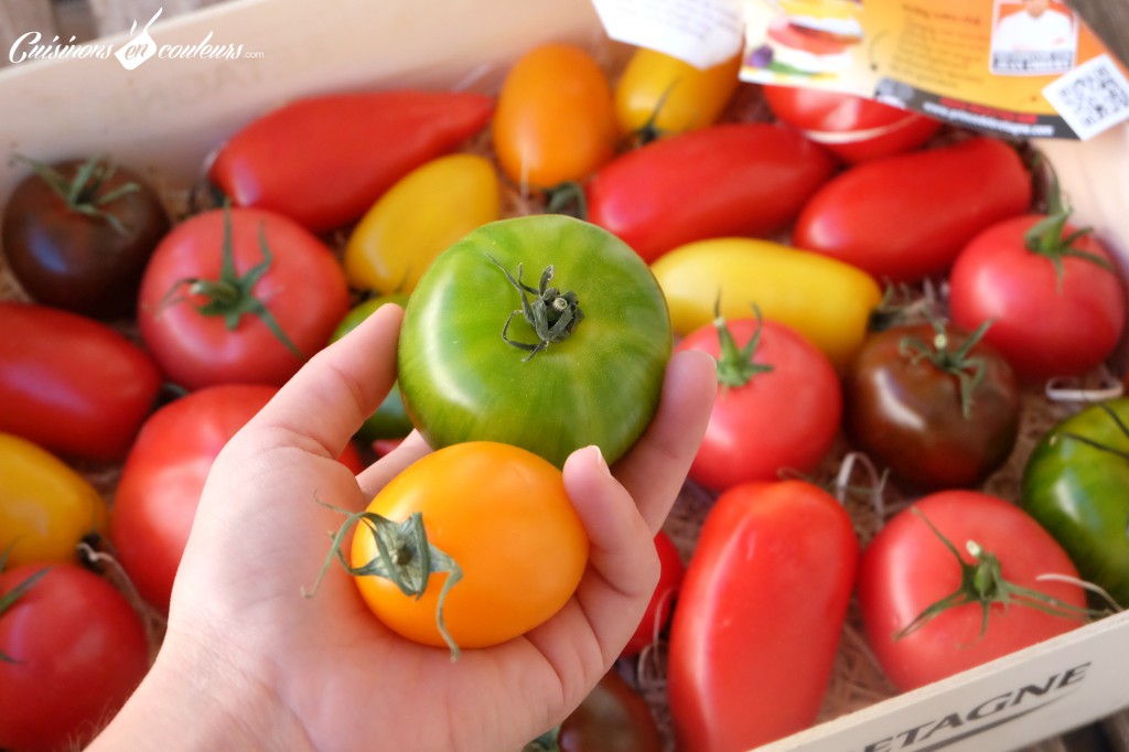 Caisse-de-tomates-anciennes-1024x682 - Tarte aux tomates anciennes et au thon