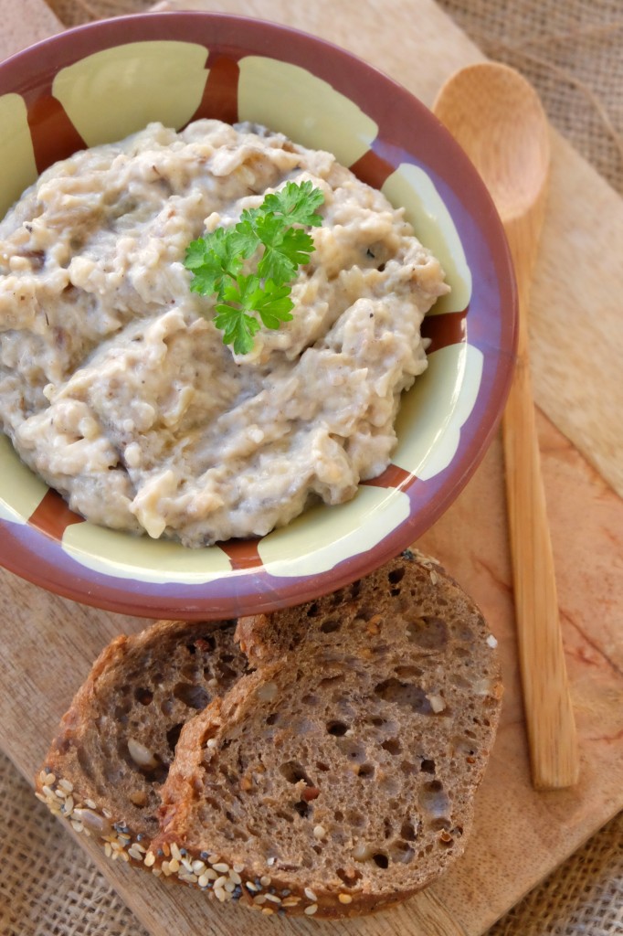 Caviar d'aubergines fumées au yaourt