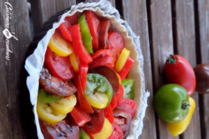 Tarte aux tomates anciennes et au thon