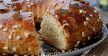 Brioche-des-rois-sans-fruits-351x185 - Cuisinons En Couleurs