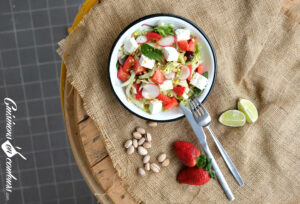 Salade de fenouil aux fraises et pistaches