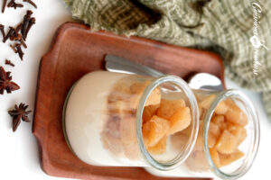 Panna Cotta aux épices et aux pommes