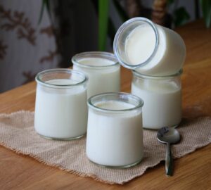 Yaourt maison à la fleur d’oranger SANS yaourtière