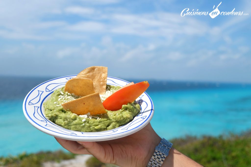 Guacamole-Mexican-Food-1024x682 - 15 spécialités mexicaines à goûter absolument lors de votre voyage