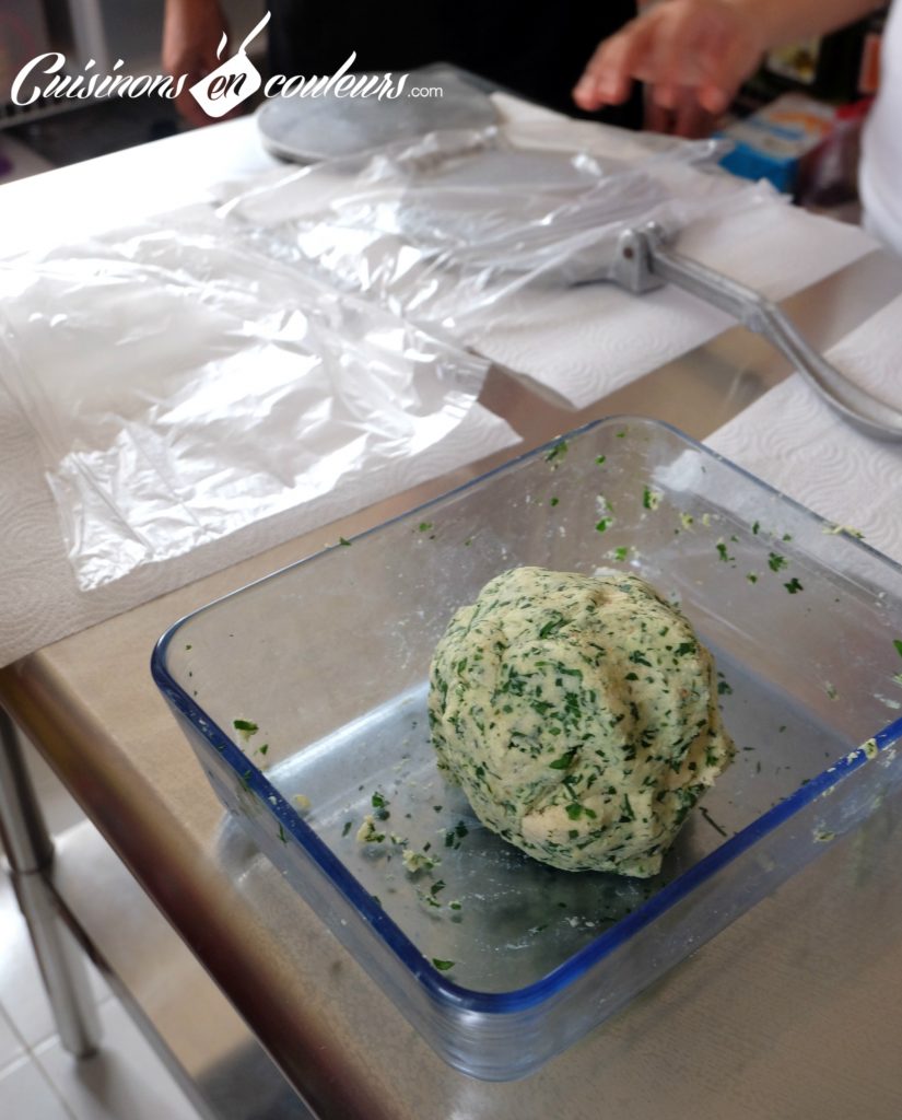 Masa con chaya para empanadas