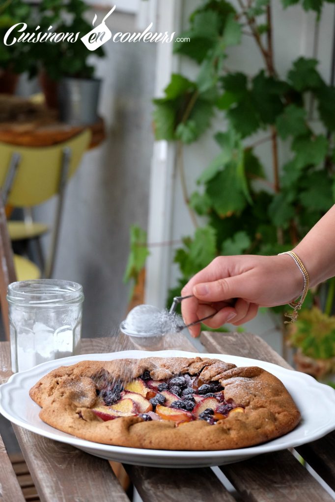 tarte-rustique-myrtilles-682x1024 - Tarte rustique aux nectarines et aux myrtilles