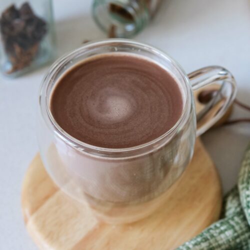 Chocolat chaud aux épices de Noël
