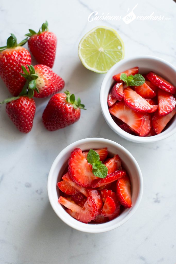 Salade-de-fraises-5-683x1024 - Salade de fraises à l'orange et à la fleur d'oranger