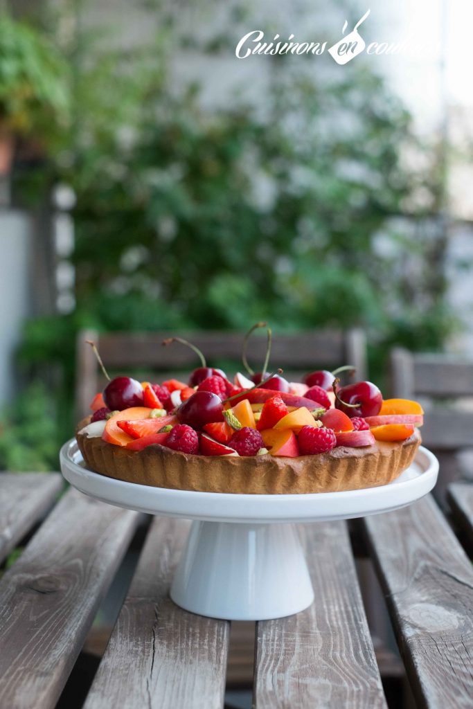 Tarte-aux-fruits-frais-4-683x1024 - Tarte aux fruits et à la crème pâtissière à la vanille