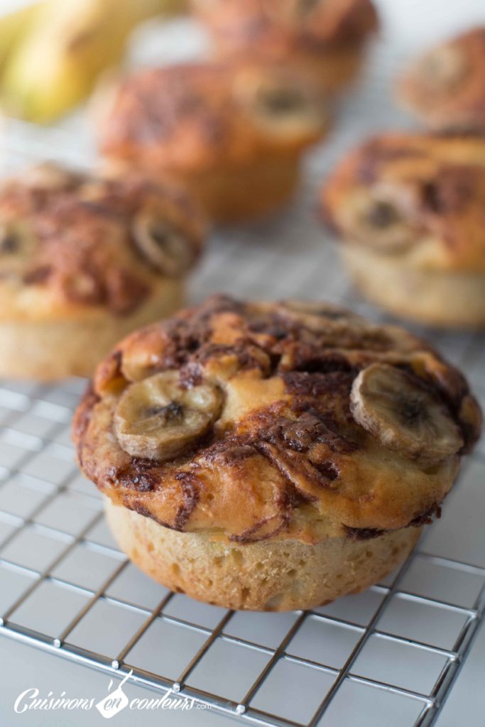 Muffins-choco-bananes-12-683x1024 - Muffins à la banane et à la pâte à tartiner noisettes