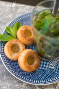 Mini moelleux aux amandes et à la confiture