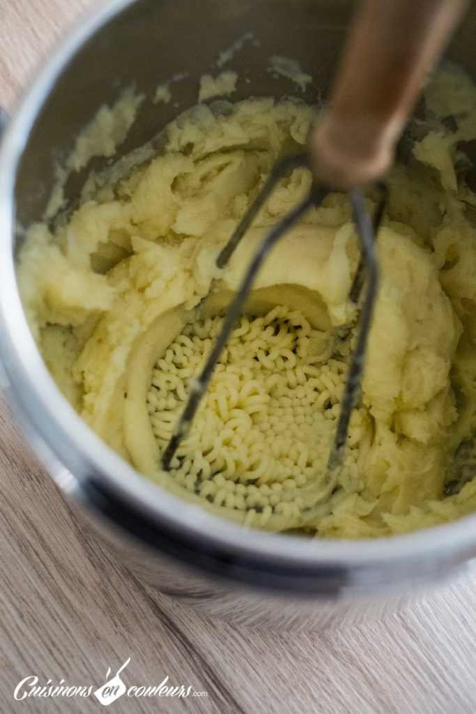 puree-a-la-truffe-683x1024 - Purée de pommes de terre à l'huile de truffe