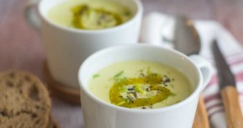 Velouté de poireaux au fromage aux fines herbes