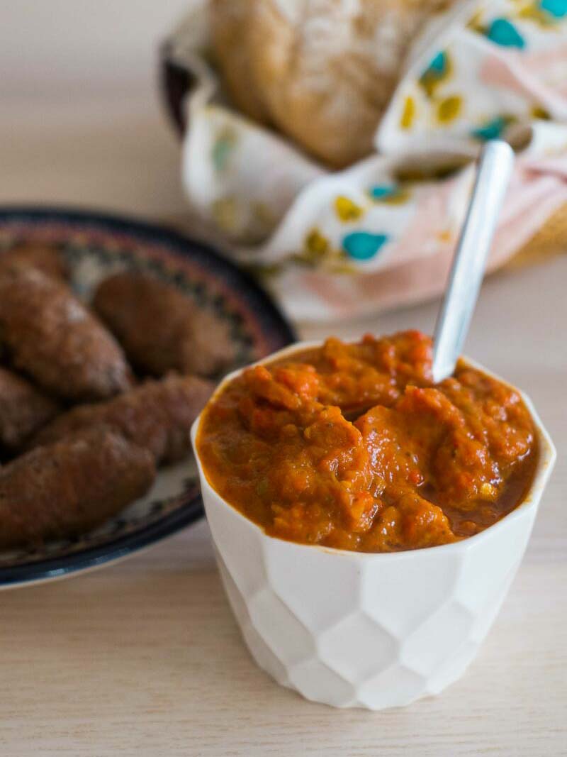 Poulet à la crème, aux épinards et aux tomates séchées