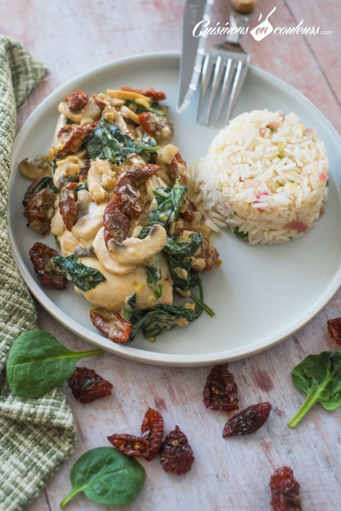 Poulet-champignons-epinards-tomates-sechees-4-1-683x1024 - Poulet à la crème, aux épinards et aux tomates séchées