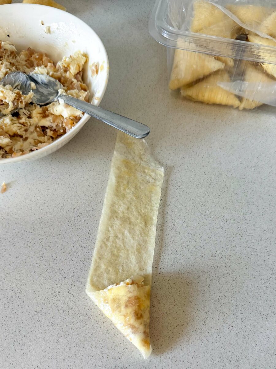Briouates au fromage et aux oignons