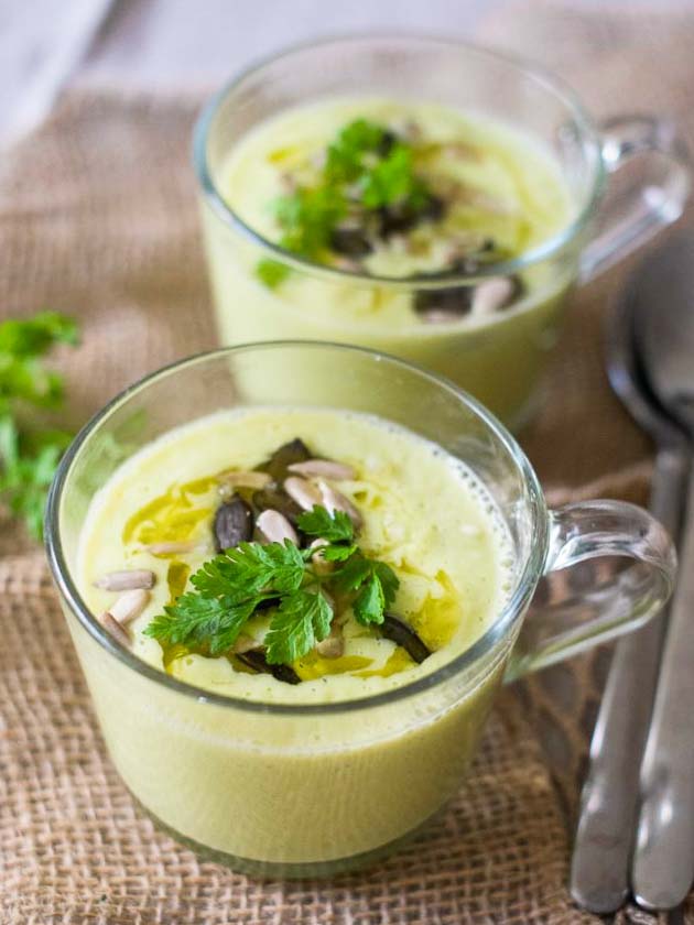 Poulet à la crème, aux épinards et aux tomates séchées