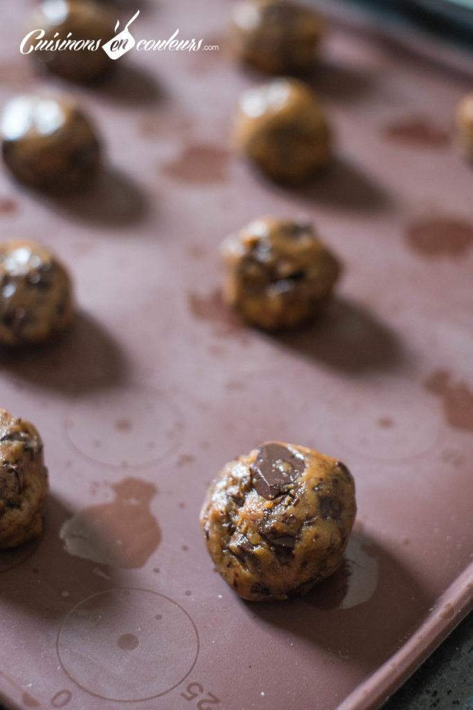 Cookies-9-683x1024 - Cookies fondants au chocolat et Tahiné