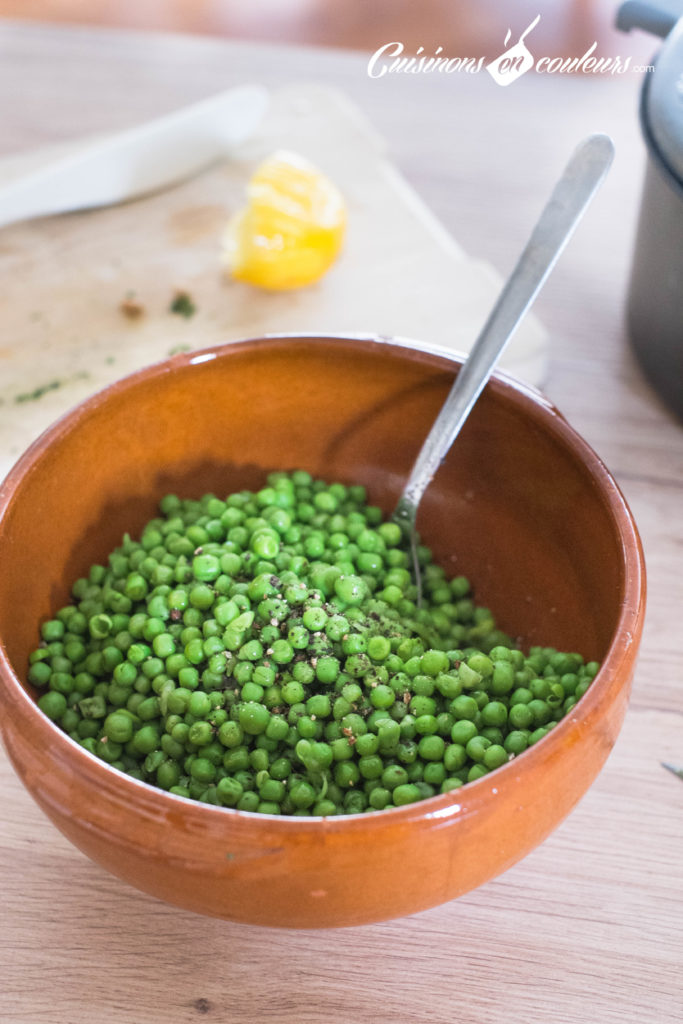 Salade-de-petits-pois-3-683x1024 - Salade de petits pois à la feta, zestes de citron et menthe