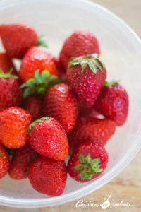 Salade de fraises à la menthe et aux épices