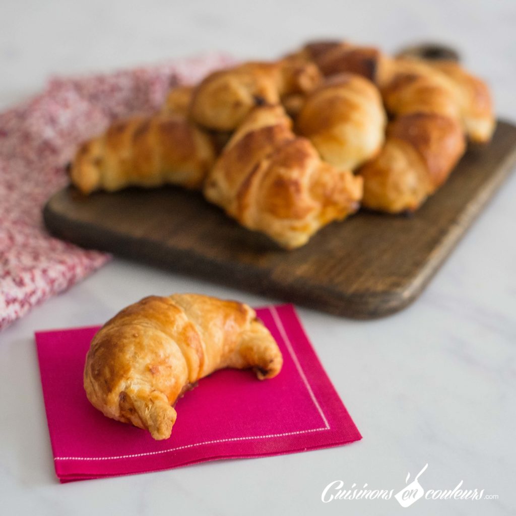 croissants-sale%CC%81s-1024x1024 - Croissants salés au fromage de chèvre frais, origan et miel