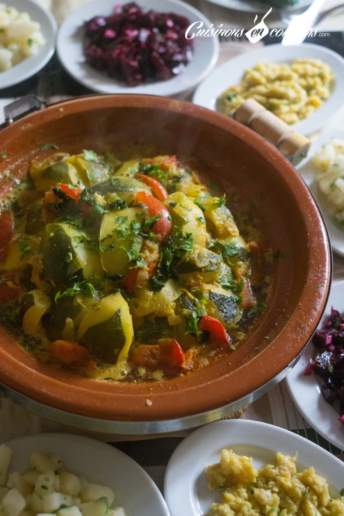 tajine-de-courgettes-10-683x1024 - Cuisine marocaine : 16 recettes de tajines typiques de chez moi !