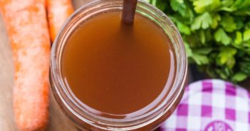bouillon-legumes-scaled-e1585953969559-351x185 - Cuisinons En Couleurs