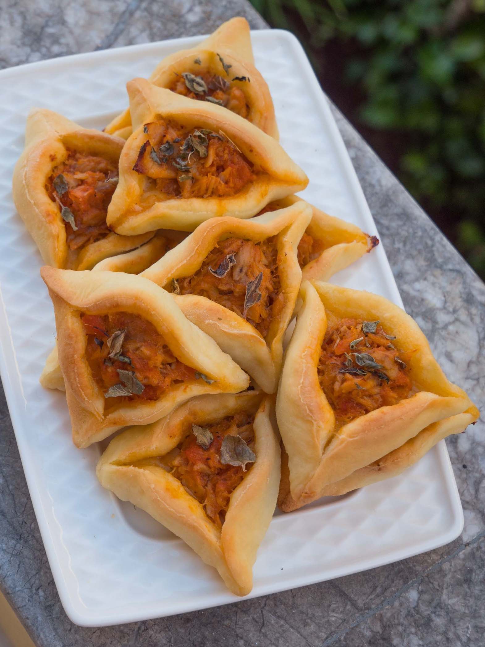Fatayers au thon et aux tomates
